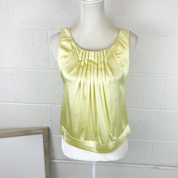 BCBG butter yellow satin sleeveless top small vtg Y2K - Picture 2 of 6